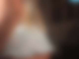 Princess1tick MILF webcam performer live streaming