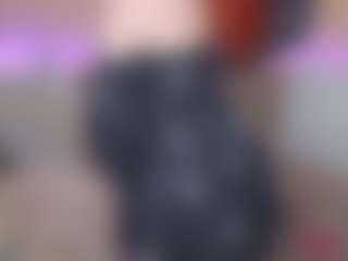 Live cam show with RedShine - Anal Teen (18+) on Cam Slut