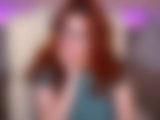 Live cam show with RedShine - Tease on StripNow