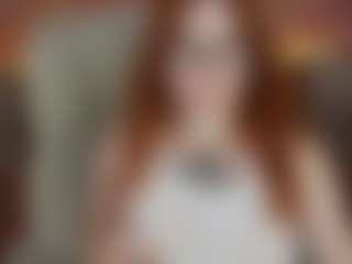 Live-Cam-Show mit RedShine - Red Hair auf Camsoda
