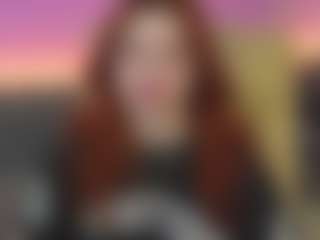 Live cam show with RedShine - Red Hair Teen (18+) on UwU Esports
