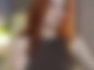 Live cam show with RedShine - Small on Camsoda