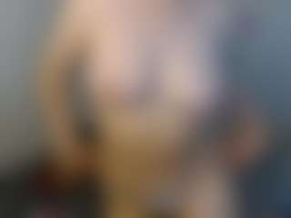 Live cam show with sophiieelee - Squirt on camgirlchat.live