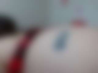 Live cam show with sophiieelee - Hazel Eyes on live18s.com