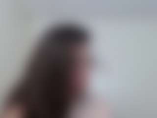 Live cam show with sophiieelee - Brown Hair Petite on x69.live