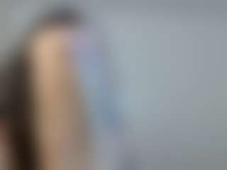 Live cam show with sophiieelee - Bedroom on intimatelivegirls.com