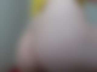 Live cam show with sophiieelee - Glasses on Camming Site