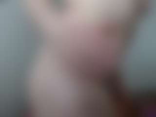 Live cam show with sophiieelee - Oil on liverealitysex.com