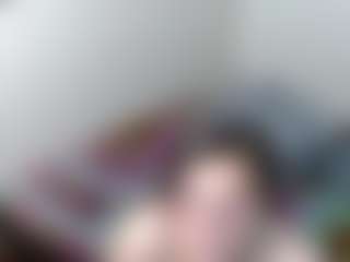 Live cam show with sophiieelee - Gagging on SpankPalCams