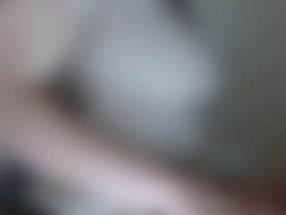 Live cam show with sophiieelee - Full Nudity on Dolls Live