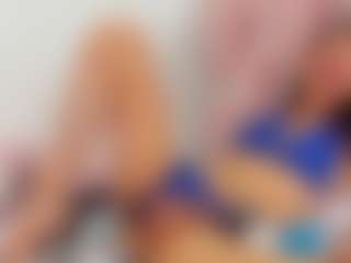 VALERIAQUEENTS's Live Sex Cam Show