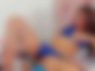 Live cam show with VALERIAQUEENTS - Flat Chested on pussylord.com