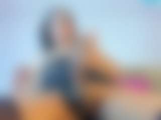 Live cam show with Catalinaa-Rosse - Cumshot on Camsoda