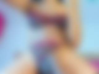 Live cam show with Catalinaa-Rosse - Brown Eyes on Camsoda