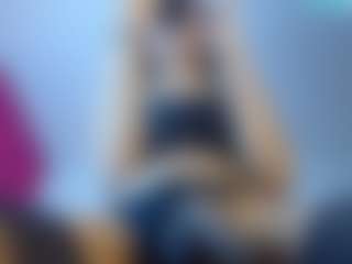 Live cam show with Catalinaa-Rosse - Brown Eyes on Camsoda