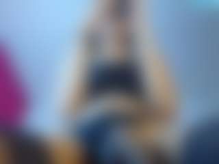 Catalinaa-Rosse's Live Sex Cam Show