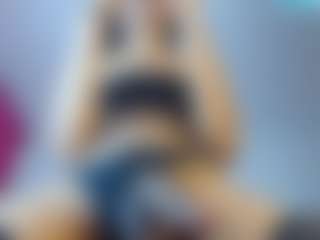 Catalinaa-Rosse's Live Sex Cam Show