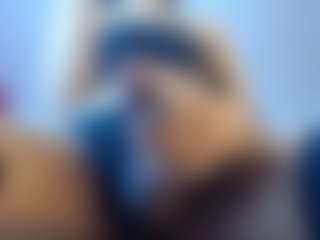 Catalinaa-Rosse's Live Sex Cam Show