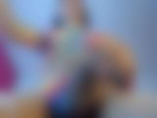 Live cam show with Catalinaa-Rosse - Ejaculation on Gym Cam Girls