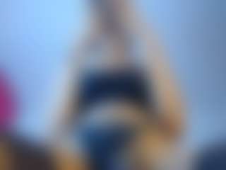 Live cam show with Catalinaa-Rosse - Brown Eyes on xxxlivecams.org