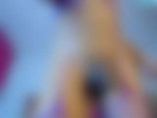 Live cam show with Catalinaa-Rosse - Tease on Hubzter Live