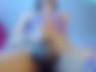 Live cam show with Catalinaa-Rosse - Tease on Camsoda
