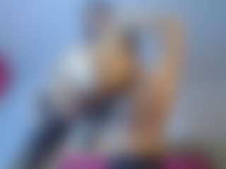 Catalinaa-Rosse's Live Sex Cam Show