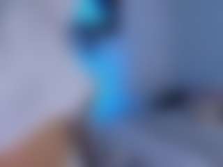 Live cam show with Isa-Diamond - Facial on SquirtSoMuch
