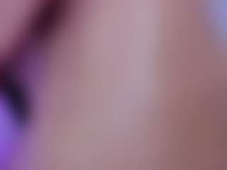 Isa-Diamond's Live Sex Cam Show