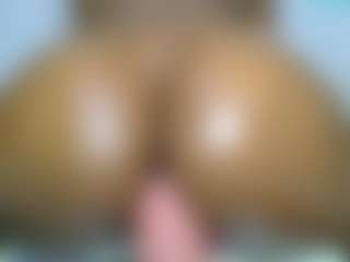 bigbootyassy's Live Sex Cam Show