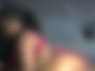 Live cam show with wisdom7 - Middle Aged on Milf Play