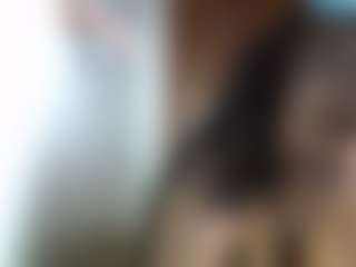 wisdom7 MILF webcam performer live streaming
