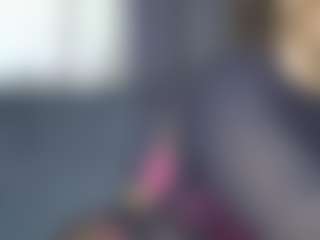 wisdom7 MILF webcam performer live streaming