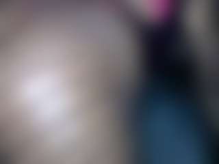 wisdom7 MILF webcam performer live streaming