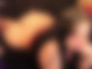Live cam show with RhondaVines - BBW on SquirtSoMuch