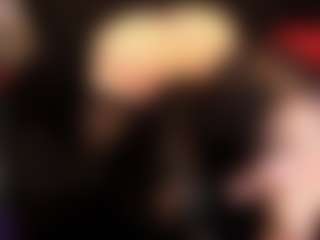 Live cam show with RhondaVines - Sexy on sexylivex.com