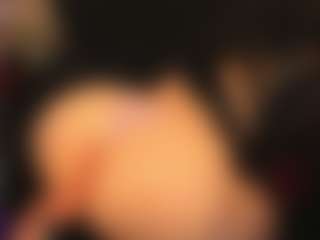 Live cam show with RhondaVines - Fingering on sexytreat.net
