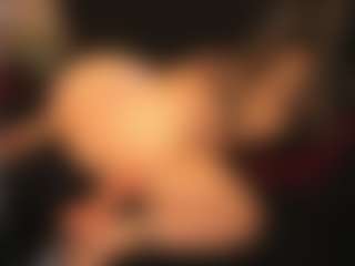 Live cam show with RhondaVines - BBW on Cam Slut