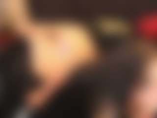 RhondaVines's Live Sex Cam Show