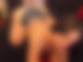 RhondaVines's Live Sex Cam Show