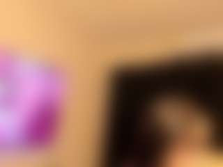 RhondaVines's Live Sex Cam Show