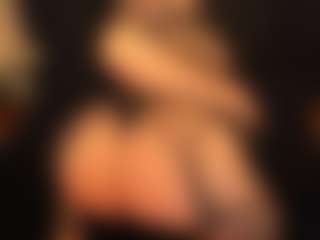 RhondaVines's Live Sex Cam Show