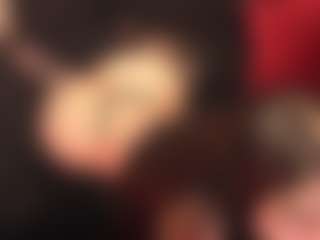 RhondaVines's Live Sex Cam Show