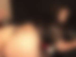 RhondaVines's Live Sex Cam Show