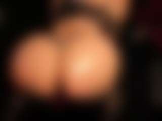 RhondaVines's Live Sex Cam Show