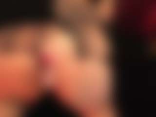 RhondaVines's Live Sex Cam Show