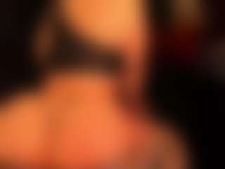 RhondaVines's Live Sex Cam Show