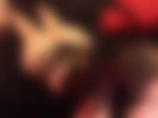 RhondaVines's Live Sex Cam Show