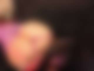 RhondaVines's Live Sex Cam Show