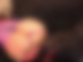RhondaVines's Live Sex Cam Show